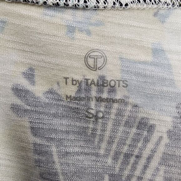 T by Talbots Womens Tee T Shirt Size SP Floral Grommet Tab 3/4 Sleeve Scoop Neck - Picture 8 of 10